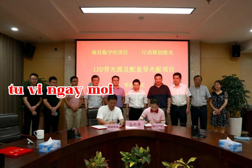 Công ty Nền tảng Khu Kinh tế Không phận Nam Xương chiến lược đầu tư Liên Sáng Trí Quang, hỗ trợ Trí Quang nâng cao chất lượng và phát triển hiệu quả hơn