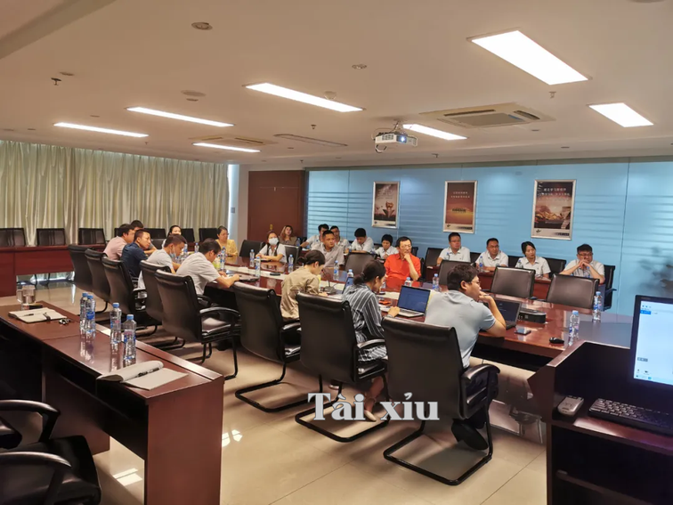 Công ty tổ chức cuộc họp chuyên đề về giảm chi phí và nâng cao hiệu quả